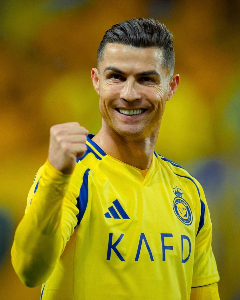 利物浦不断突破！，C罗连续二十场比赛得分超过夺冠观众掌声雷动的简单介绍-爱游戏官网主页