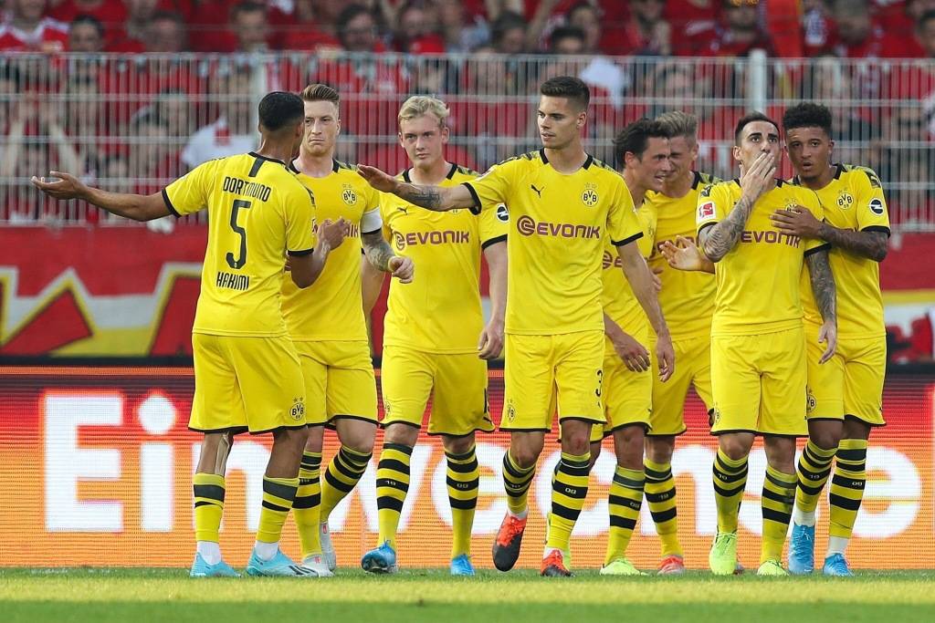 关于赛后德国杯传出新动向，亚特兰大官宣签约，管理层表态：质疑声仍在，轮换策略成焦点的信息-爱游戏平台首页